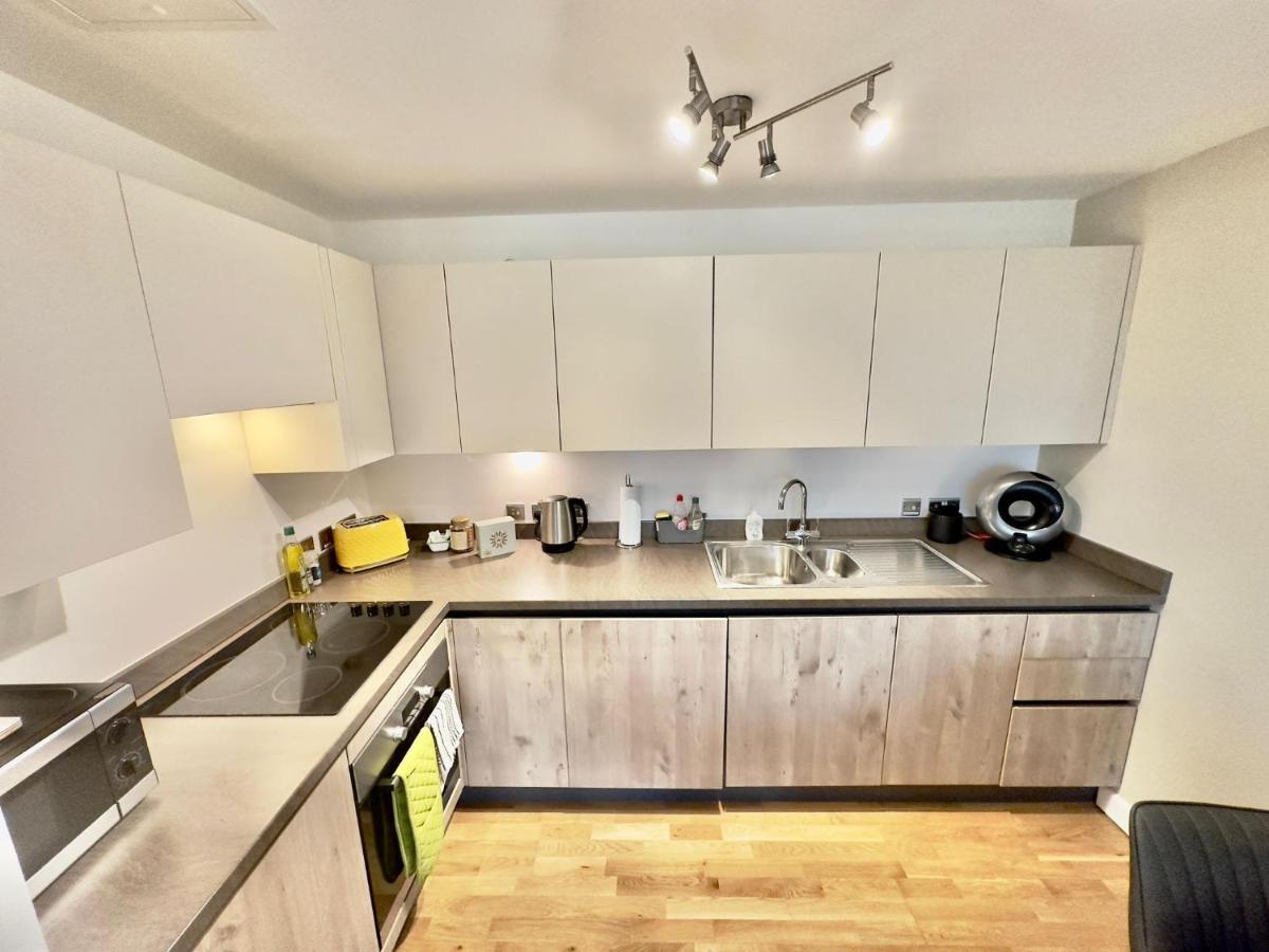 Koala & Tree - Modern 1 Bed Apartment For 4 Guests In The Heart Of Cambridge - Short Lets & Serviced Accommodation Экстерьер фото